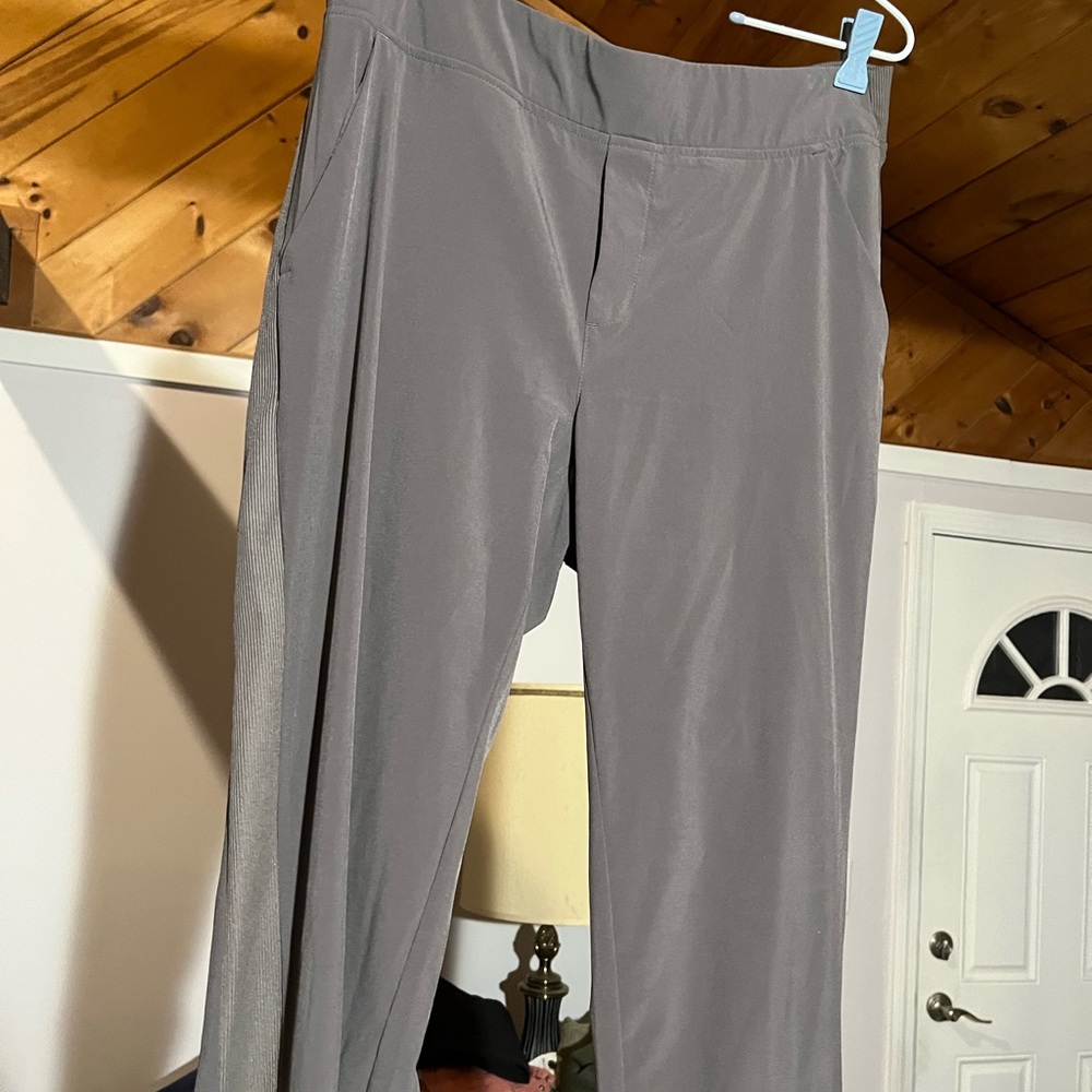 Yoga/jogger pants grey